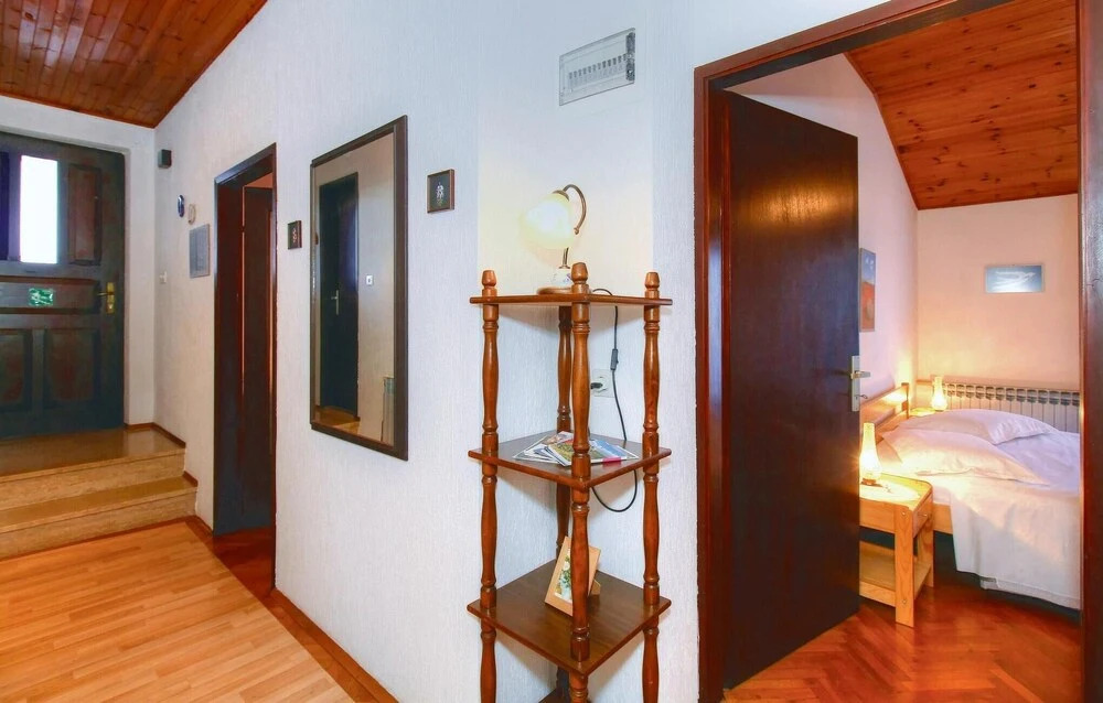 Stunning Apartment in Umag With 2 Bedrooms