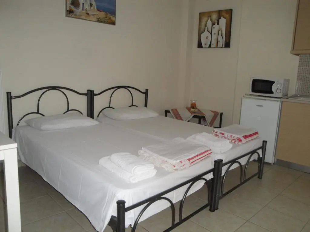 Nestor Apartments