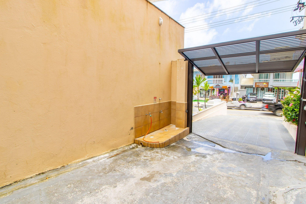 1025 Ampla cobertura duplex com 180mts na Praia de Bombinhas 50mts do mar