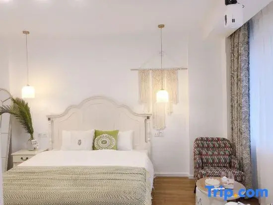 Shier Meisu Apartment (Qingyuan Road)