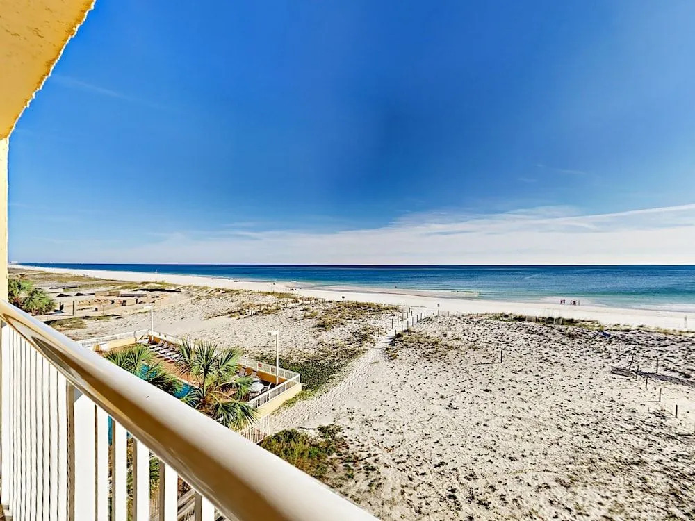 615 W Beach Blvd Condo Unit 3G