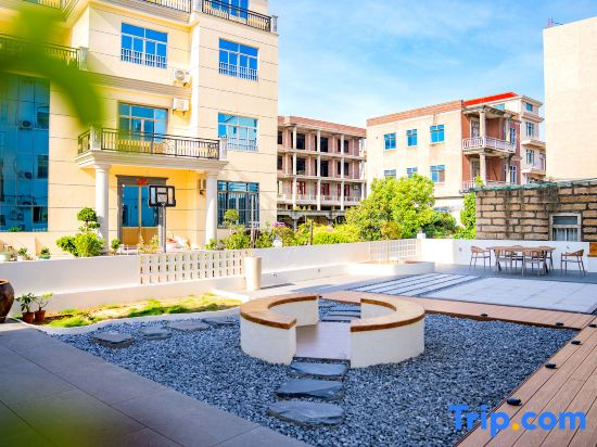 Meizhou Island Hut Court Homestay (Lianchi'ao Beach)
