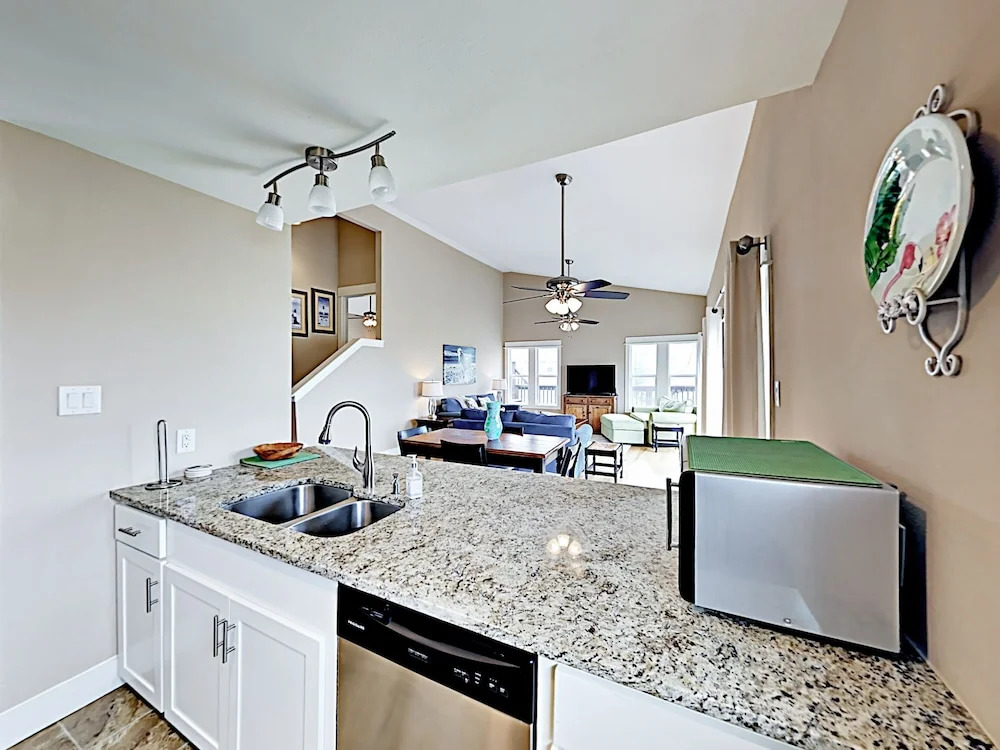 Seahorse #45 - 3 Br Home