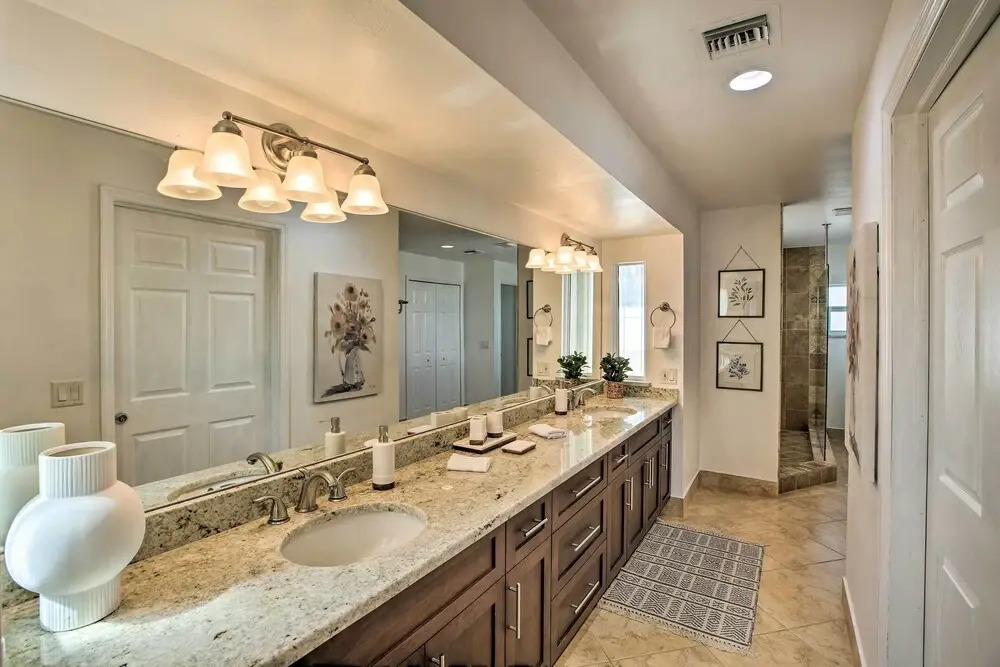 Luxe Waterfront Home w/ Pool & Dock in Cape Coral