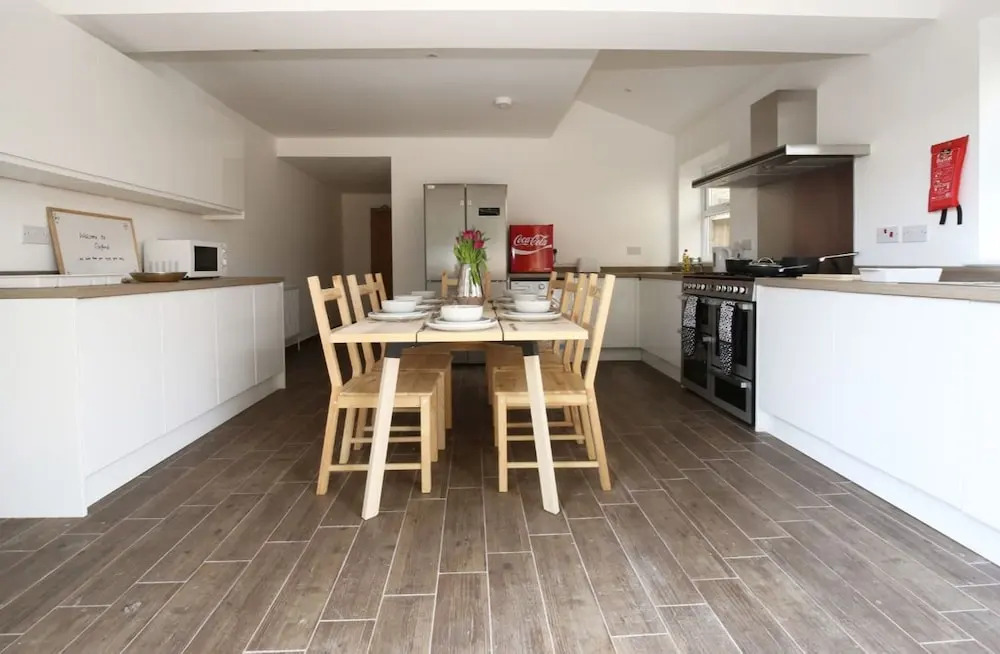 Victorian Home for 11 Guests - Trendy East Oxford