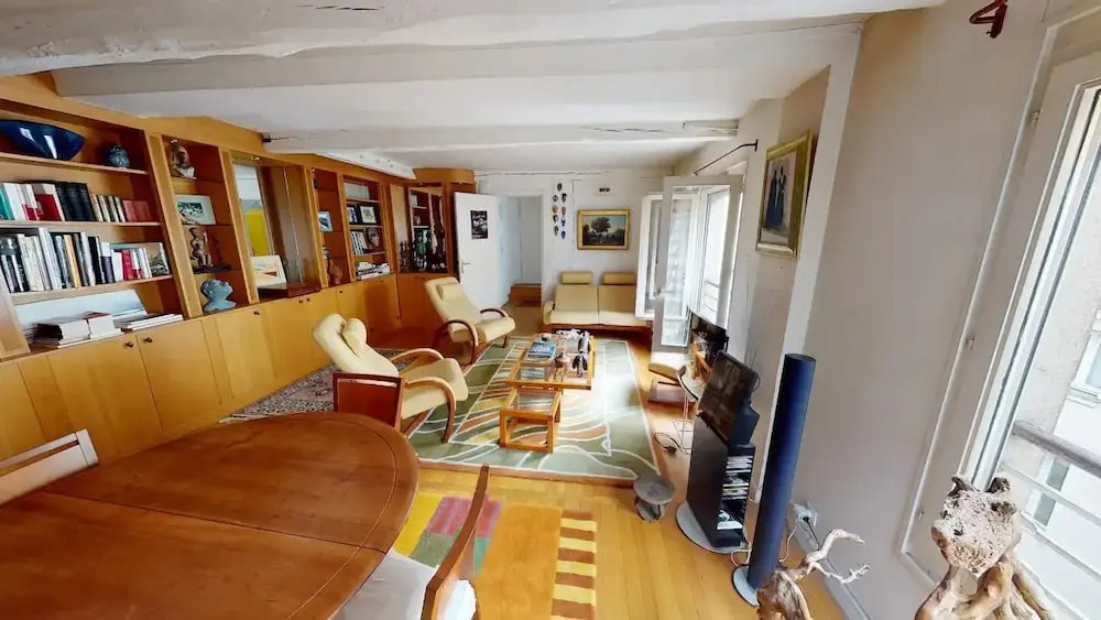 Marais Two Bedroom Haven