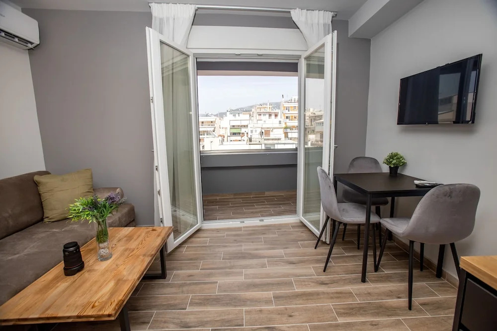 Raise Averof Serviced Apartments