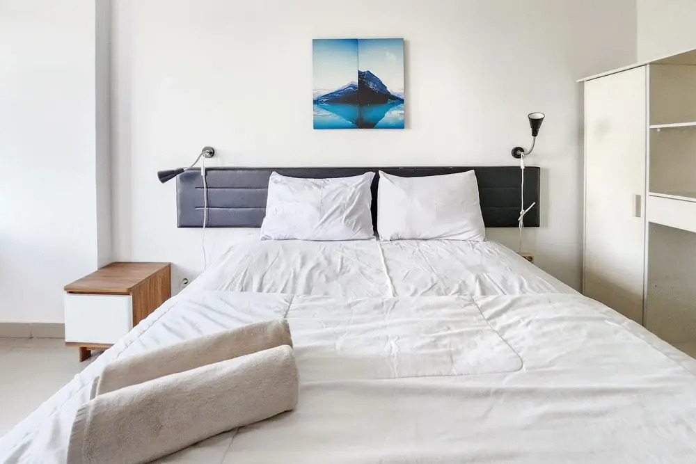 RedLiving Apartemen Enviro - Aurora Rooms