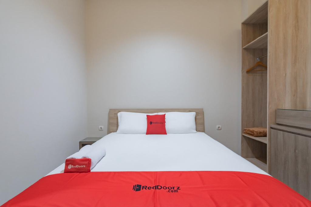 RedDoorz Plus @ Cirebon City Center