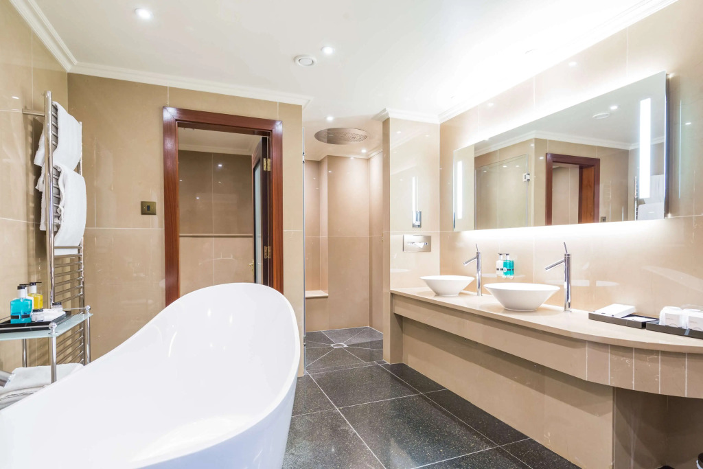 Radisson Blu Hotel, London Heathrow