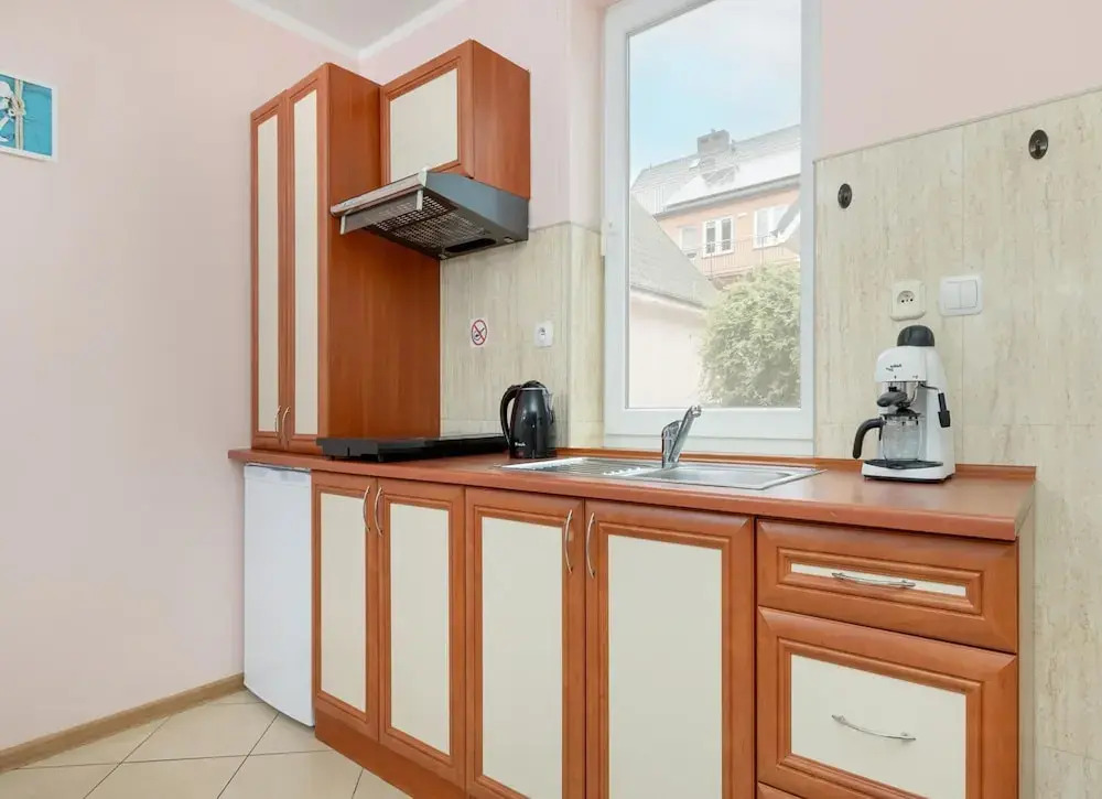 Large, comfortable holiday homes close to the sea