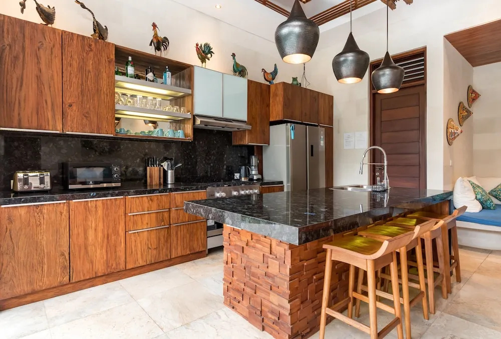 Villa Liang by Villa Finder