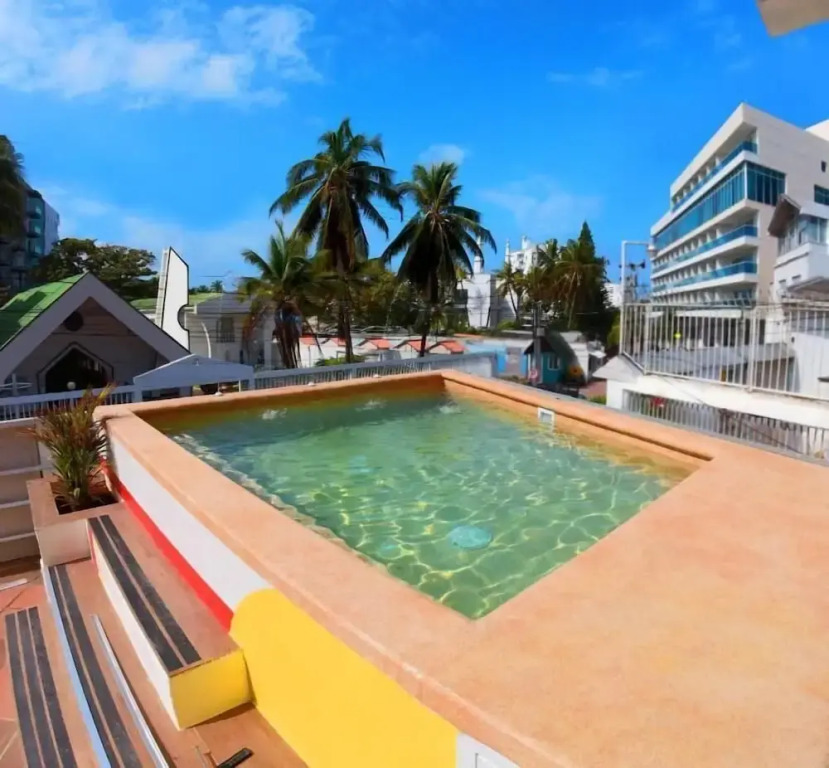 Hotel Nomadic Design