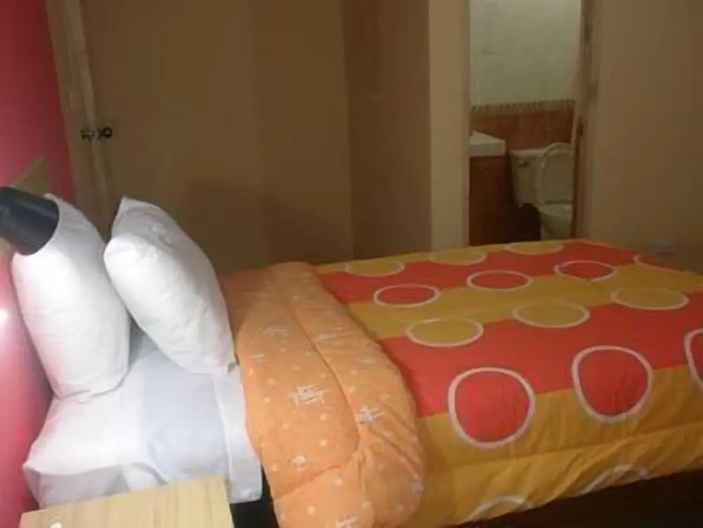 kuntur inn hotel