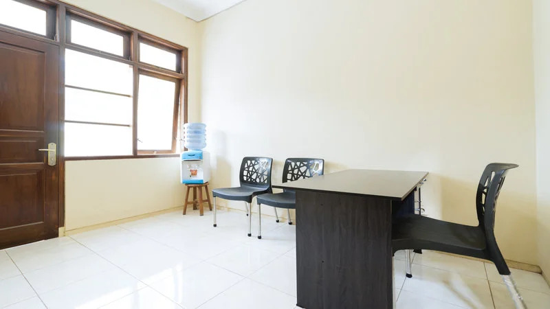 OYO Life 1563 Calista Residence