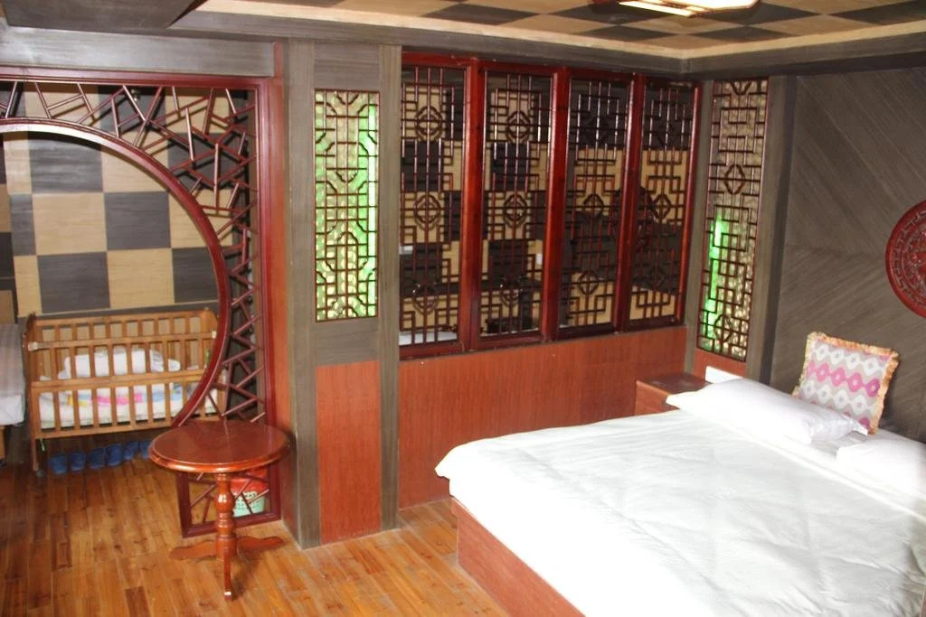 Liqing Hotel