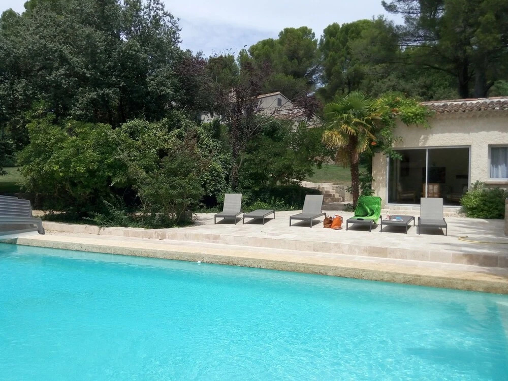 Modern villa in South of France with Swimming Pool