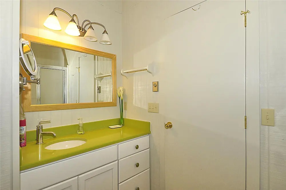 Ocean Village D40 Sandpiper by Long & Foster