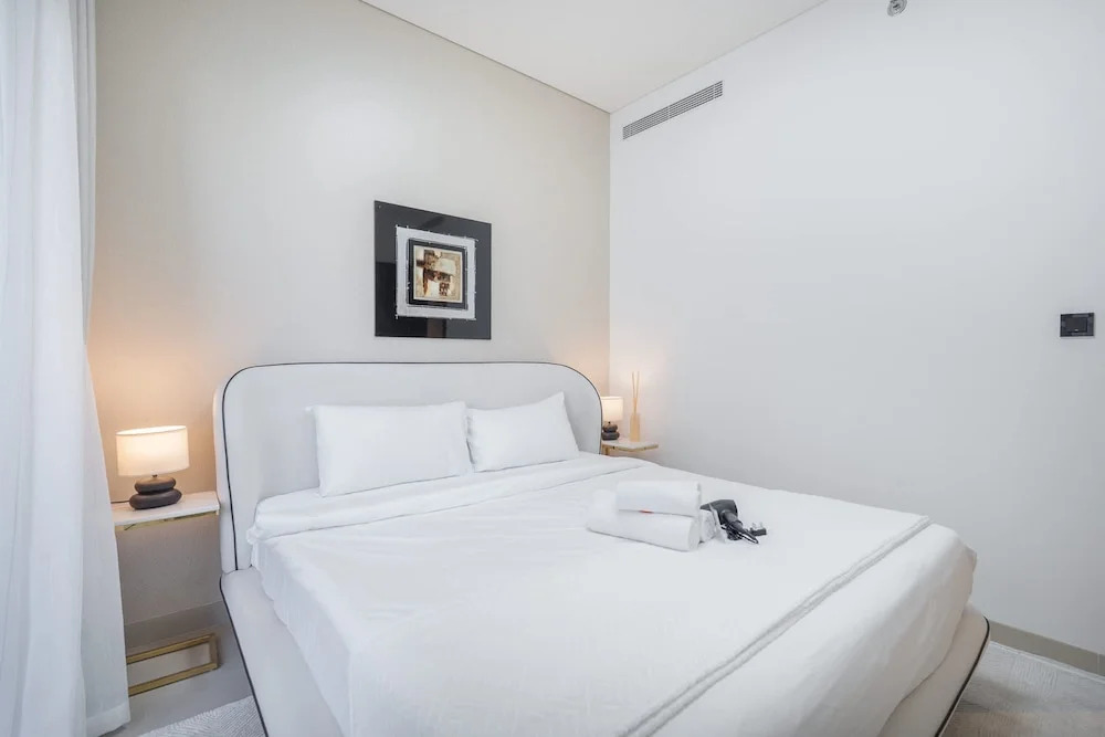 Lavish 1BR Apartment in Sobha Creek Vistas Reserve