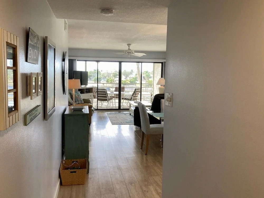 Westbay Point Moorings 214 2 Bedrooms 2 Bathrooms Home