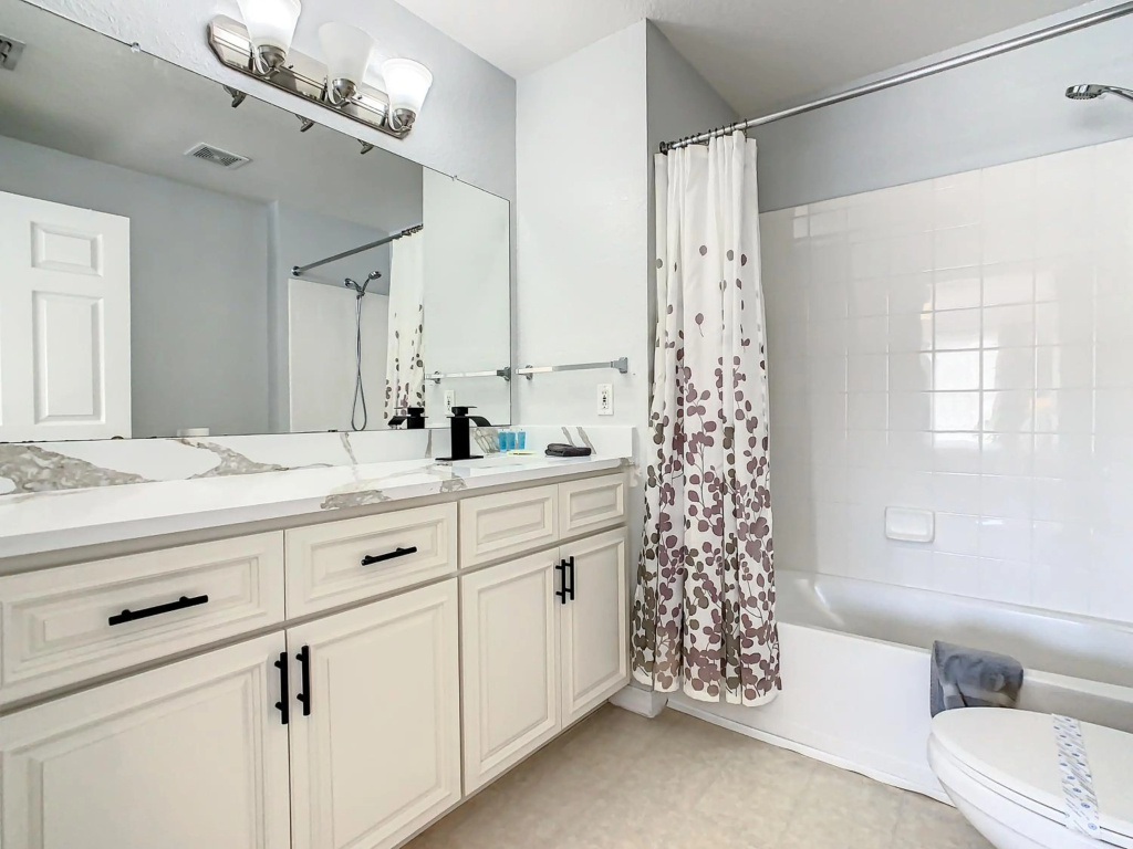 4 Bedroom Townhouse in a Gated Resort