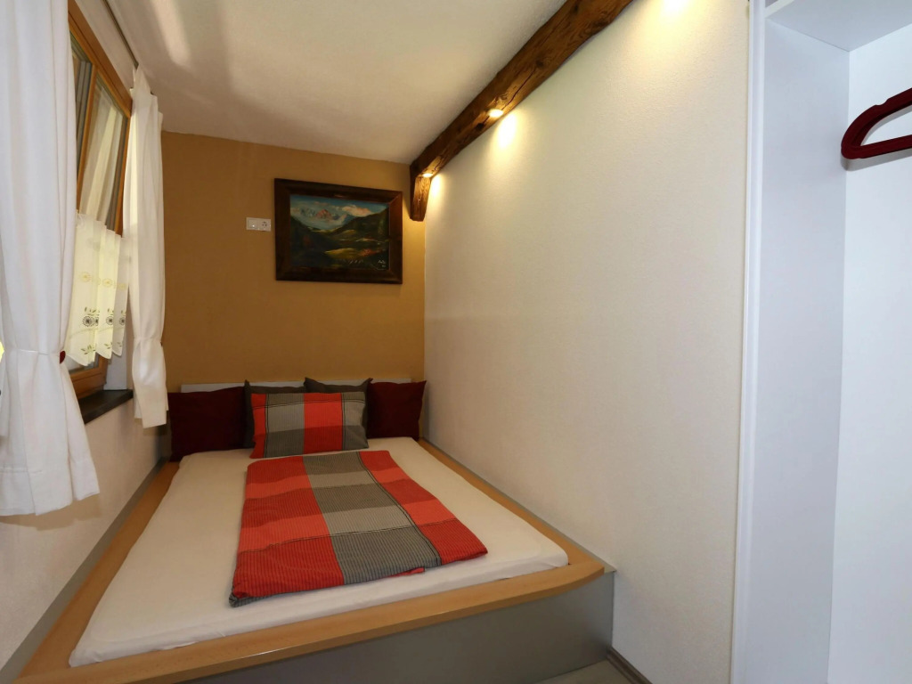 Apartment in Fugen Near Spieljochbahn