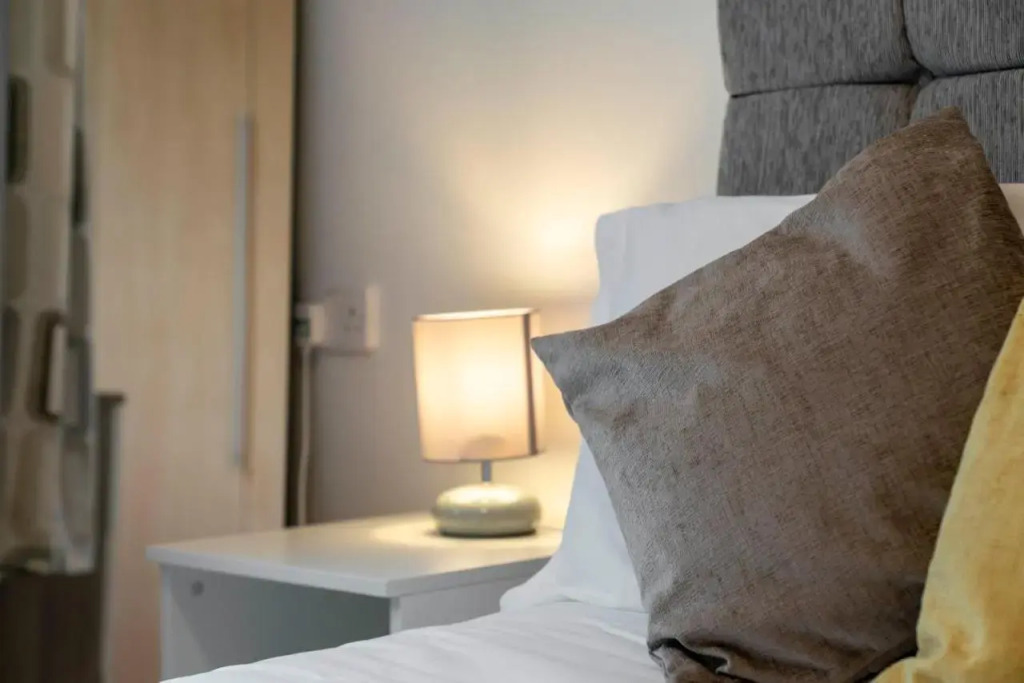 Saughton Suite with views of Water of Leith