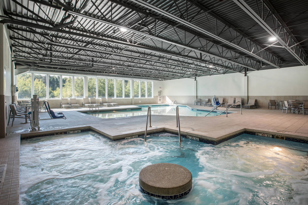 Holiday Inn Express & Suites Ludington by IHG