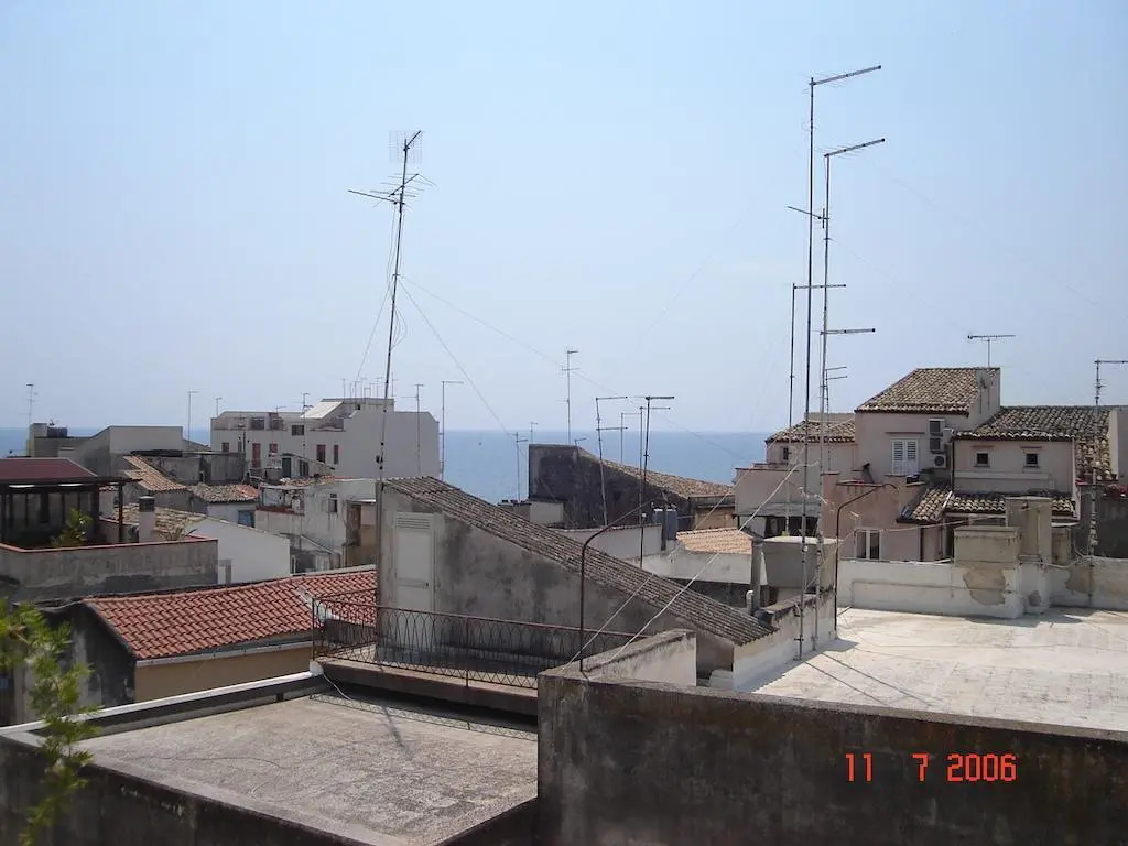 Camera con bagno privato vista mare Ortigia