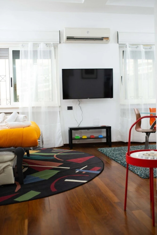 V.I.P. Flat
