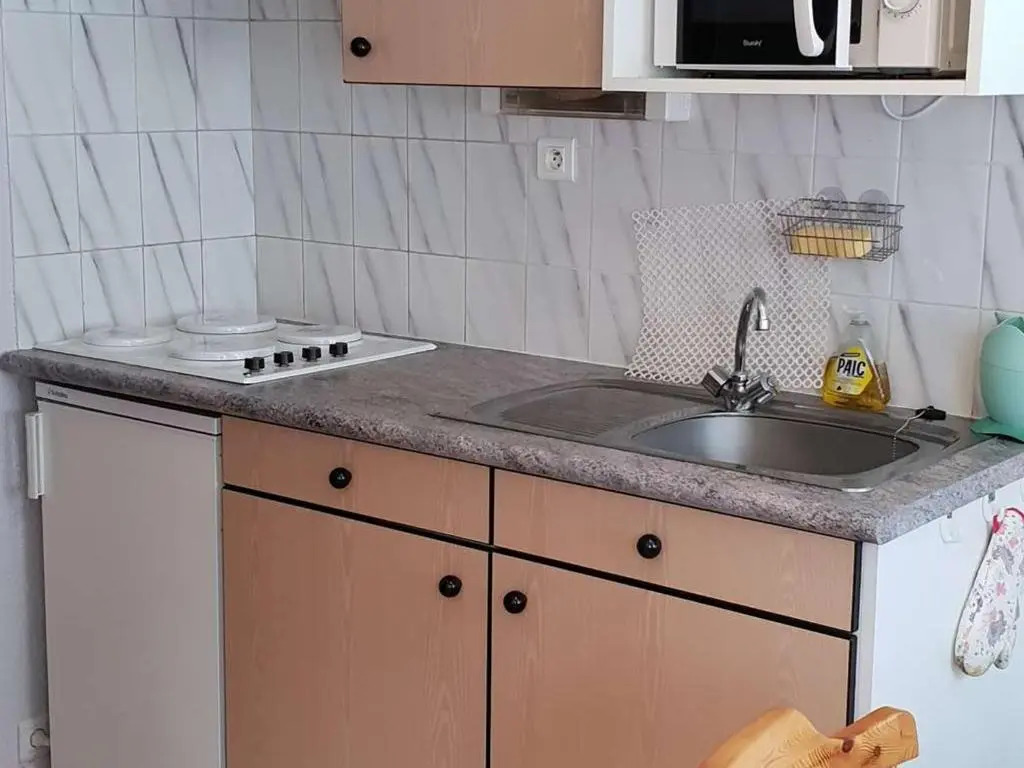 Appartement Cauterets, 3 pièces, 6 personnes - FR-1-234-243