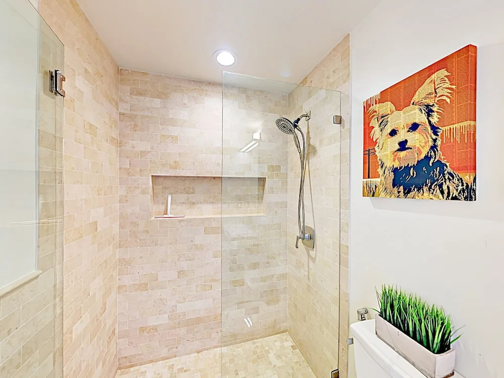 New Listing! Chic & Spacious Home W/ Pool Home