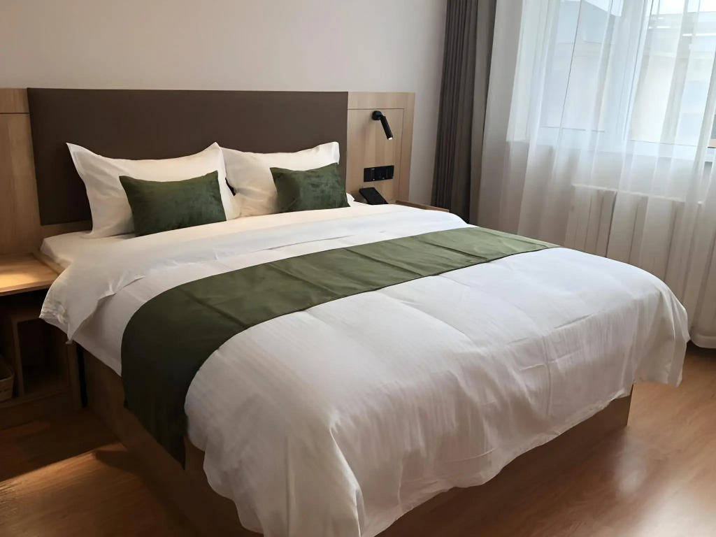 GreenTree Inn Express Qingdao Laixi High-Speed Railway Station Shenzhen Road