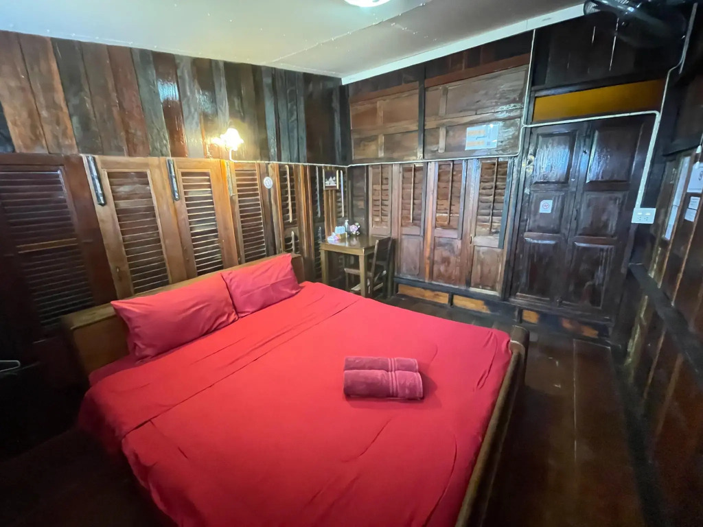 Baan Are Gong Riverside Homestay