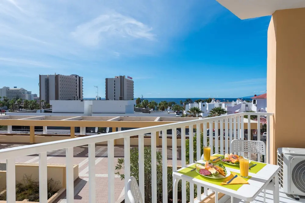 Y1DA Chic studio in 'Playa de LasAmericas'