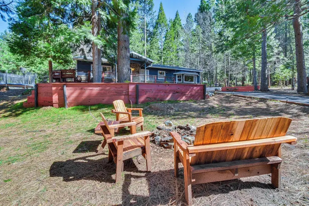 Lake Access & Hot Tub: Pet-friendly Arnold Home