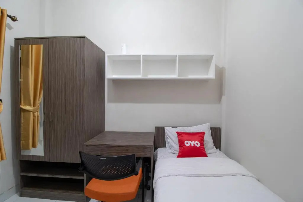 OYO 3253 Sofia Residence