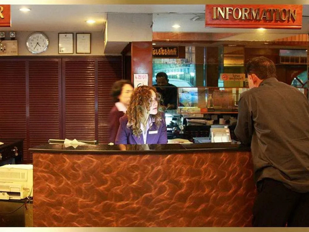 Pradipat Hotel