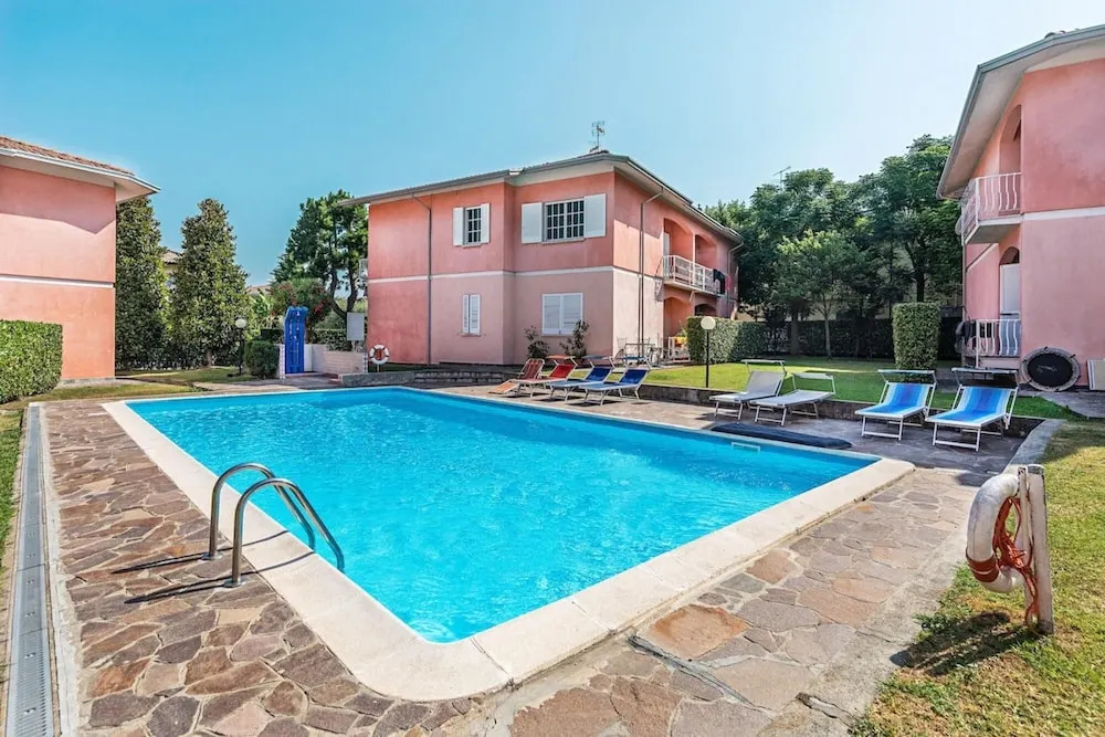 Il Quadrifoglio D4 con Piscina by Wonderful Italy