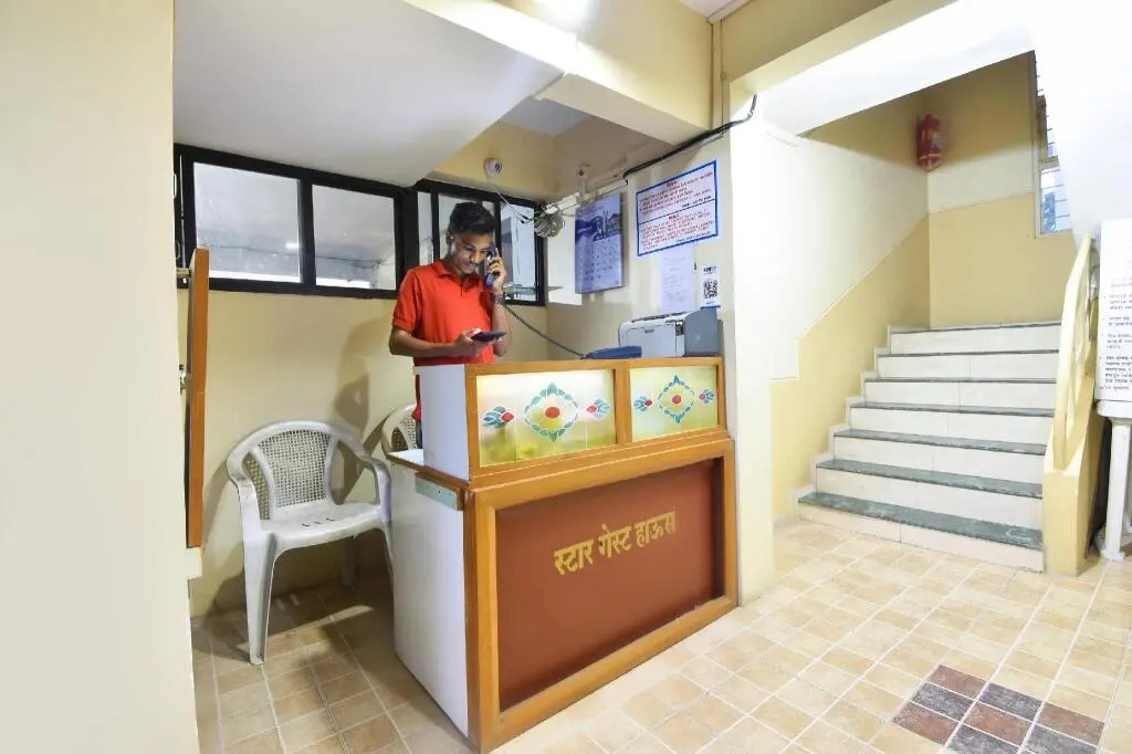 Star Guest House by OYO Rooms