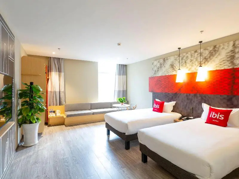 Ibis Xi'an Small Wild Goose Pagoda Hotel