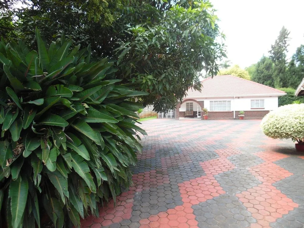 2B Cottage Mt Pleasant