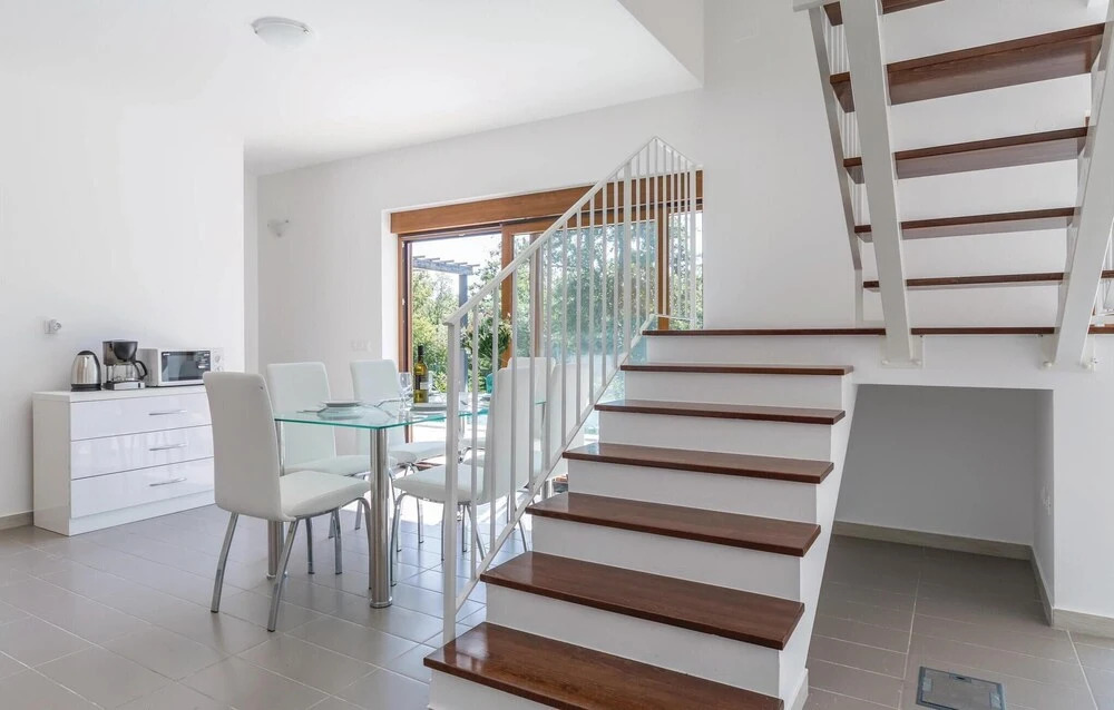 Amazing Home in Buici With Wifi and 3 Bedrooms