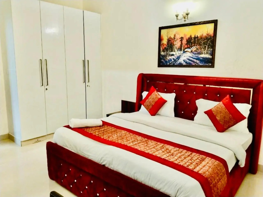 2BHK Fortune Home Near Max,PVR,Citywalk