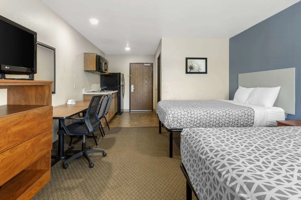 WoodSpring Suites Raleigh Garner