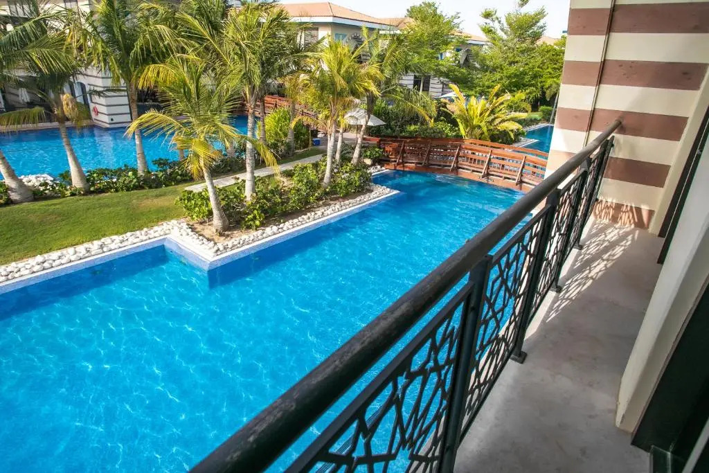 Zabeel Saray Royal Residences Lagoon Villa