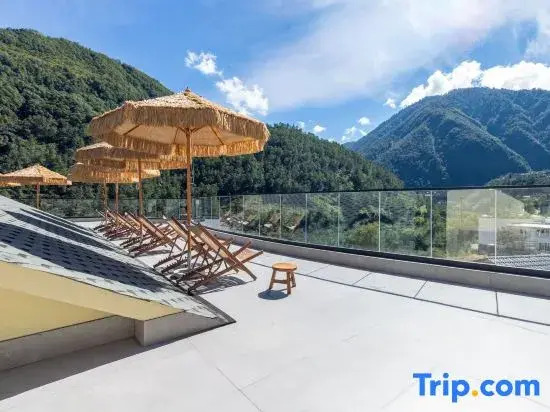 Reclusive·Snow Mountain Star-Viewing Private Hot Spring Boutique Hotel