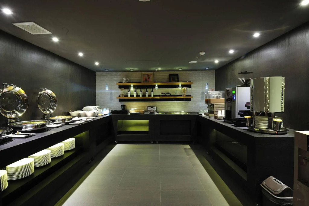Forward Suites II