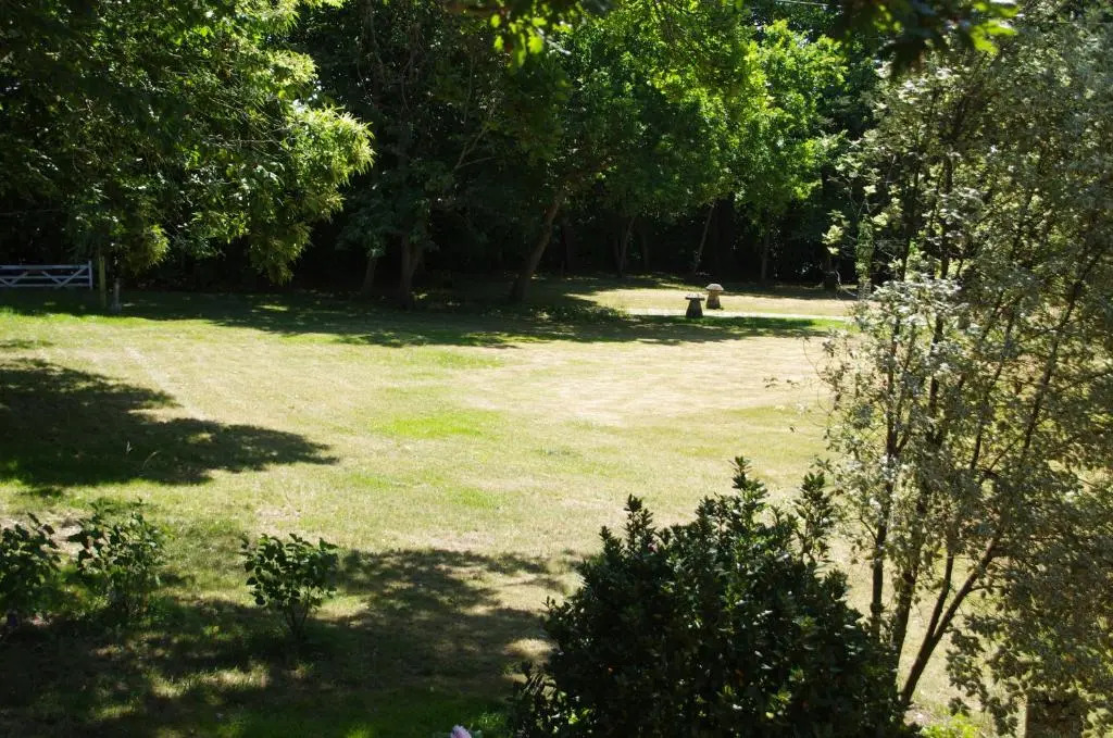 The Georgian Coach House:New Forest with Hot Tub (Adults Only)