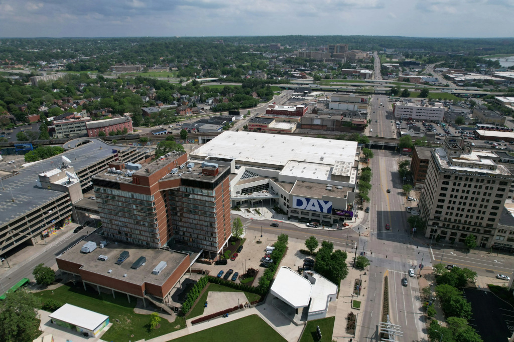 Crowne Plaza Hotel Dayton